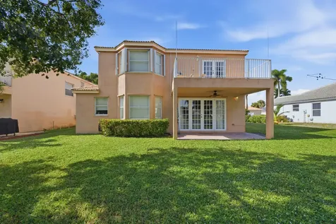2462 Westmont Place Royal Palm Beach FL 33411