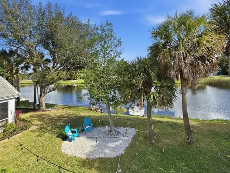 2462 Westmont Place Royal Palm Beach FL 33411