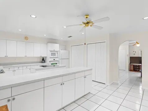 992 Seneca Avenue Sebastian FL 32958