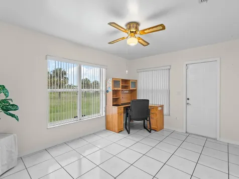 992 Seneca Avenue Sebastian FL 32958