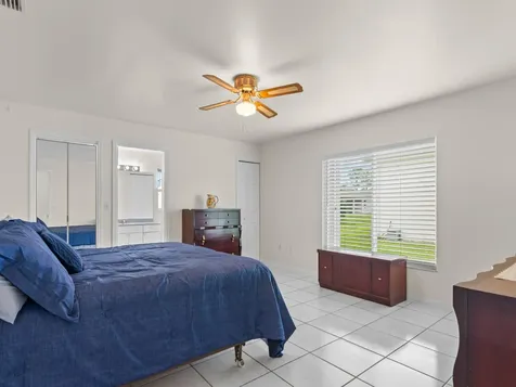 992 Seneca Avenue Sebastian FL 32958