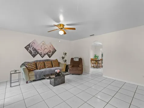 992 Seneca Avenue Sebastian FL 32958