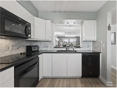 7290 Kinghurst Drive 703 Delray Beach FL 33446