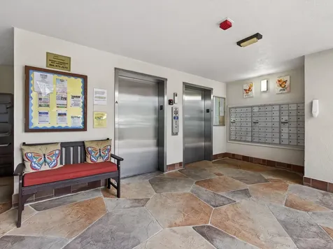 7290 Kinghurst Drive 703 Delray Beach FL 33446