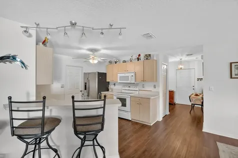 111 Camino Del Rio Port Saint Lucie FL 34952