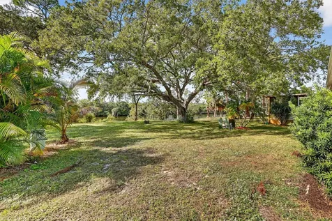 111 Camino Del Rio Port Saint Lucie FL 34952