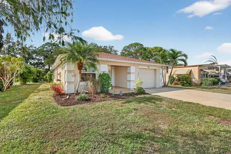 111 Camino Del Rio Port Saint Lucie FL 34952