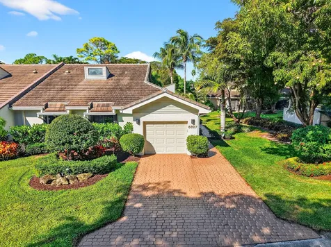 6827 Parisian Way Lake Worth FL 33467