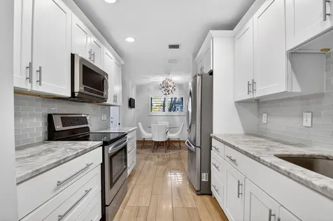 6827 Parisian Way Lake Worth FL 33467