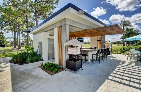 6827 Parisian Way Lake Worth FL 33467