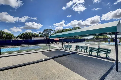 6827 Parisian Way Lake Worth FL 33467