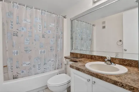5650 Camino Del Sol Boca Raton FL 33433