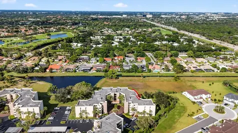 5650 Camino Del Sol Boca Raton FL 33433