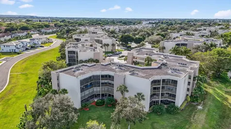 5650 Camino Del Sol Boca Raton FL 33433