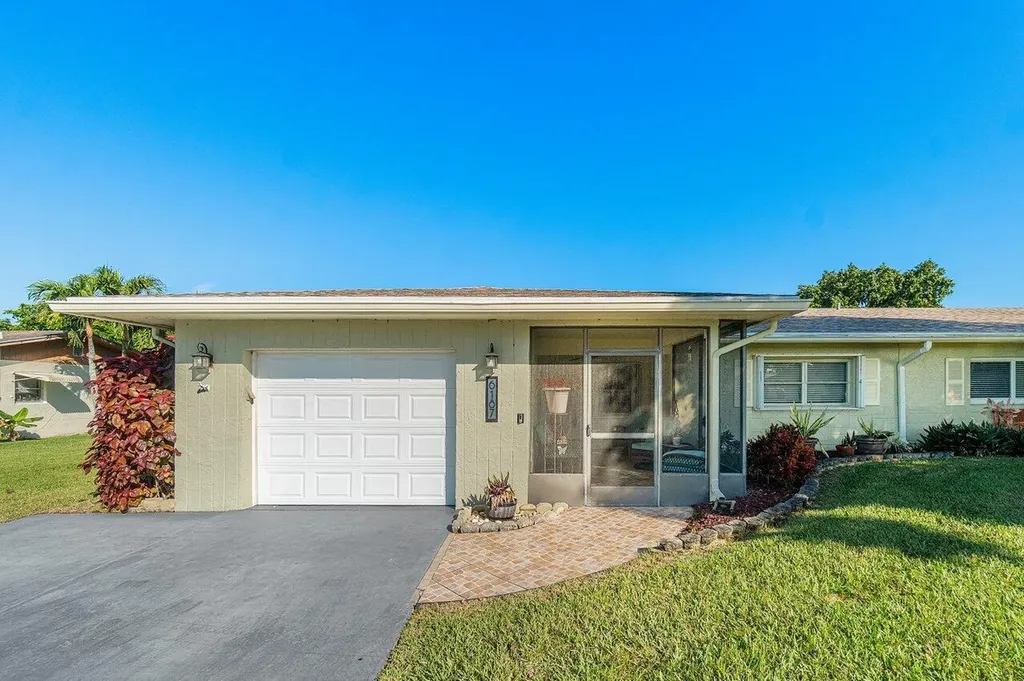 6187 Overland Place Delray Beach FL 33484