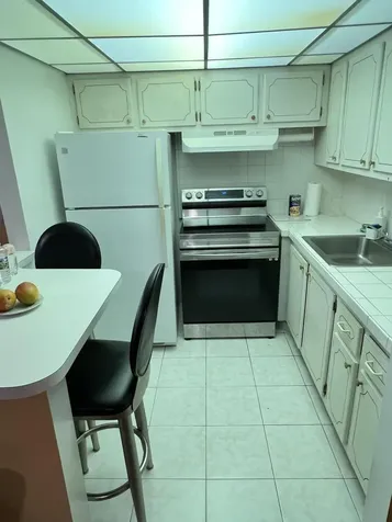 131 Camden F West Palm Beach FL 33417