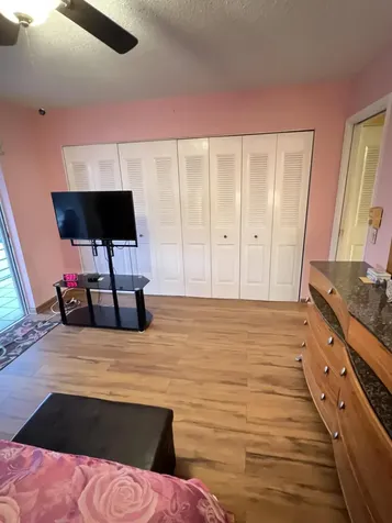 131 Camden F West Palm Beach FL 33417