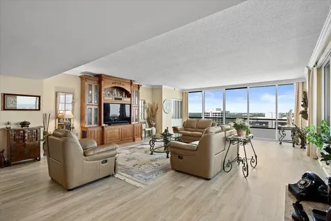 100 Lakeshore Drive North Palm Beach FL 33408