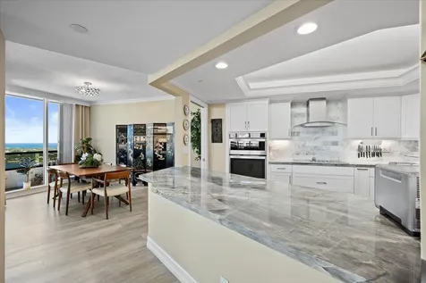 100 Lakeshore Drive North Palm Beach FL 33408