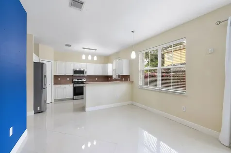 13743 Sw 116th Terrace Miami FL 33186