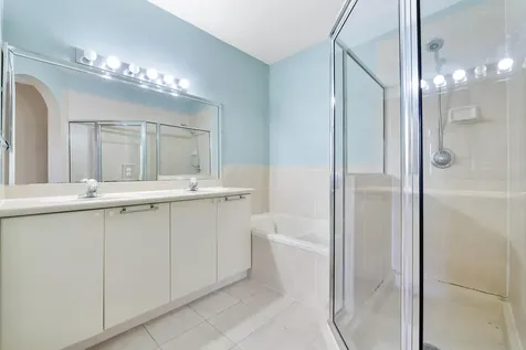 13743 Sw 116th Terrace Miami FL 33186