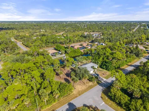 409 Cheshire Street Port Charlotte FL 33953