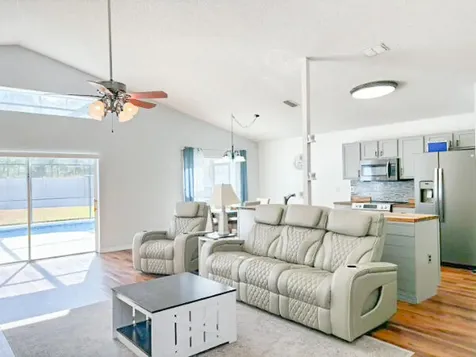 844 Casterton Circle Davenport FL 33897