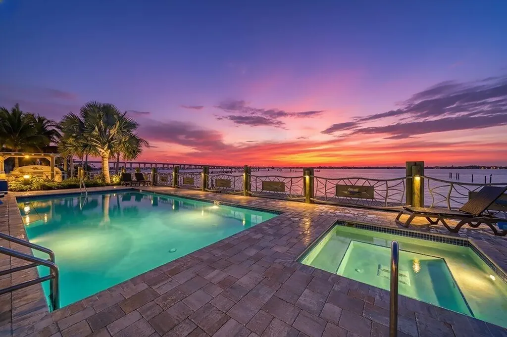 41 Sw Seminole Street Stuart FL 34994