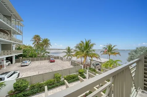 41 Sw Seminole Street Stuart FL 34994