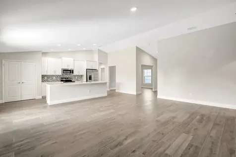 1886 Sw Success Street Port Saint Lucie FL 34953