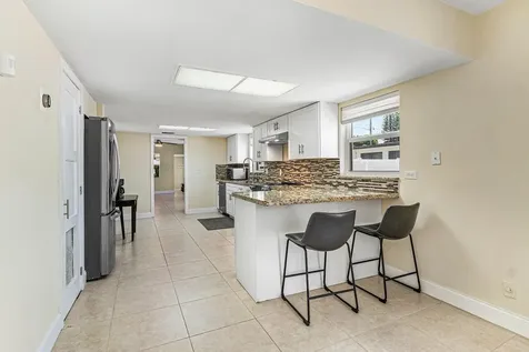 123 Nw 6th Avenue Delray Beach FL 33444
