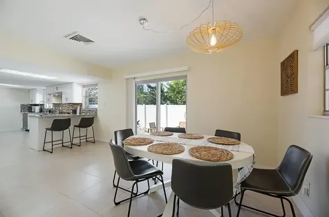 123 Nw 6th Avenue Delray Beach FL 33444