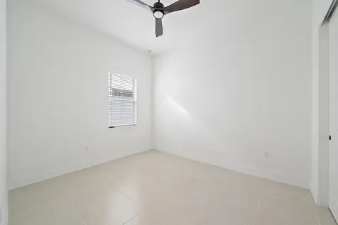10720 Northbrook Circle Palm Beach Gardens FL 33412