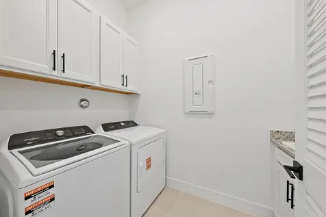 10720 Northbrook Circle Palm Beach Gardens FL 33412