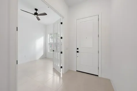 10720 Northbrook Circle Palm Beach Gardens FL 33412