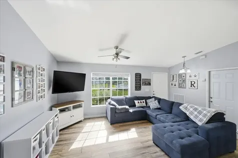 15211 92nd Court The Acreage FL 33412