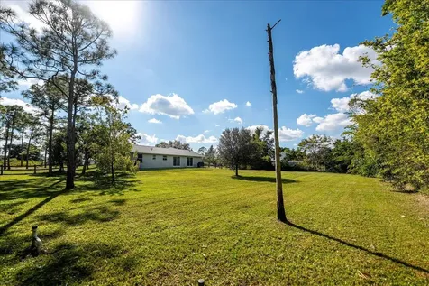 15211 92nd Court The Acreage FL 33412