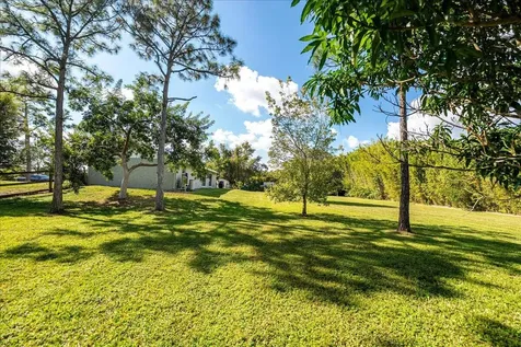 15211 92nd Court The Acreage FL 33412
