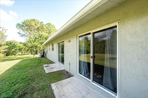 15211 92nd Court The Acreage FL 33412