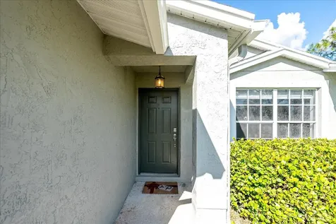 15211 92nd Court The Acreage FL 33412