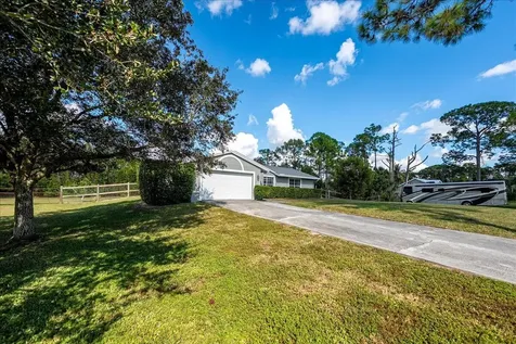 15211 92nd Court The Acreage FL 33412