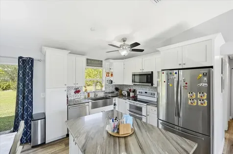 15211 92nd Court The Acreage FL 33412