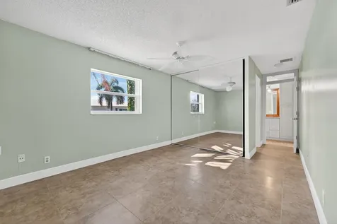 1708 Sw 21st Street Boynton Beach FL 33426