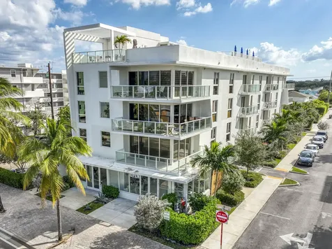 117 Lake Avenue Lake Worth Beach FL 33460