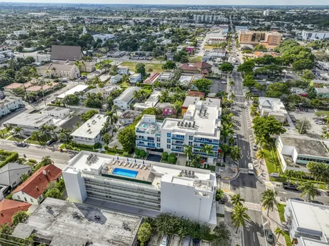 117 Lake Avenue Lake Worth Beach FL 33460