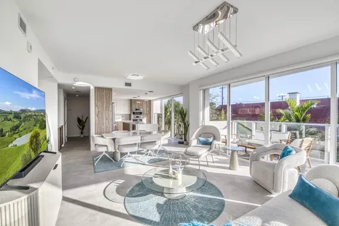 117 Lake Avenue Lake Worth Beach FL 33460