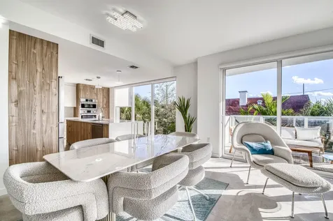 117 Lake Avenue Lake Worth Beach FL 33460