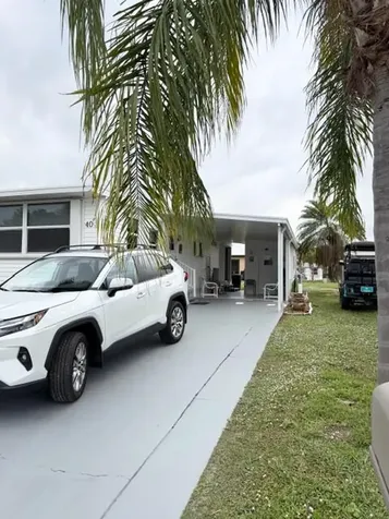40 Florida Way Port Saint Lucie FL 34952