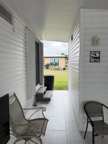 40 Florida Way Port Saint Lucie FL 34952