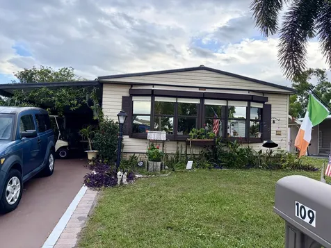 109 E East Caribbean Port Saint Lucie FL 34952